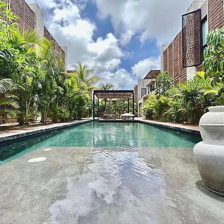 Jungle Boheme Cozy Condo - 2 Br